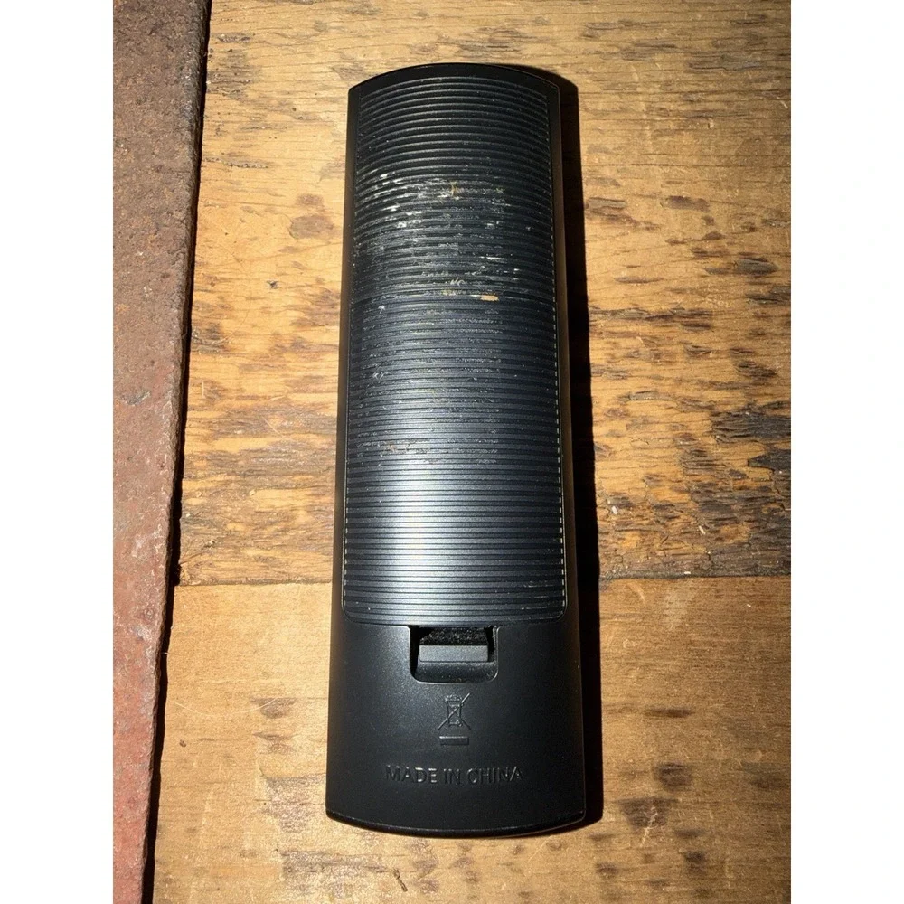 LG AKB75515301 Sound Bar Remote Control - Black Used